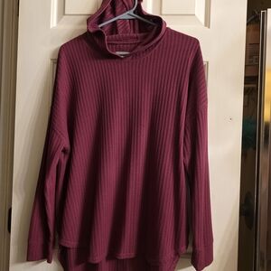 Chosor Maroon Hooded Sweater
